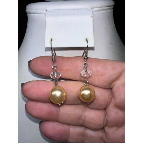 Silver Tone and Faux Pearl and crystal Earrings - Picture 4 of 6